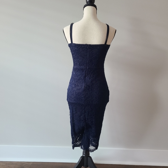🍉 NWOT Misguided Navy Bodycon Lace Dress Low Cut Size 8 - Picture 3 of 5
